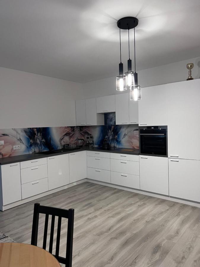Przytulna Kawalerka W Kamienicy W Poblizu Jeziora Elckiego Apartment